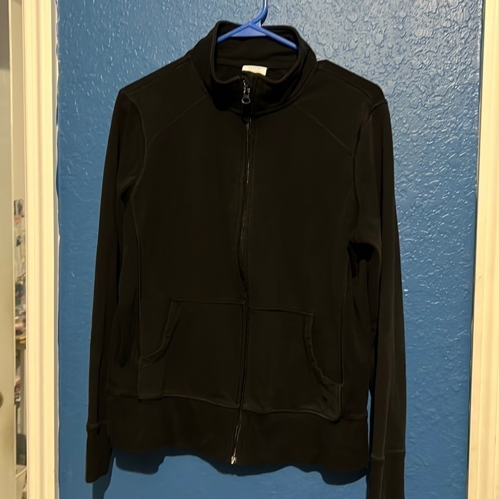 Danskin Now sweater size L